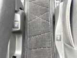 【シートヒーター】寒い日に重宝するシートヒーター!エアコンより早く温まってくれるので寒がりの人も安心ですね♪エアコンの温風は乾燥するから苦手、という方にもをおすすめです。