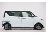 県内13店舗にて常時500台以上ダイハツ車を展示中です。見て、触って、納得のいく一台をぜひ見つけてください。
