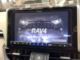 【BIG-X9インチナビ】人気の大画面BIG-Xナビを装備。専用設計で車内の雰囲気にマッチ!ナビ利用時のマップ表示は見やすく、テレビやDVDは臨場感がアップ!いつものドライブがグッと楽しくなります♪