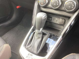 MTモード付です!MT感覚でシフトチェンジできます。MT車が少なくなってきた現在に面白さを取り入れた装備です。走る歓びを!