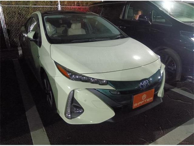 プリウスPHV1.8 S ナビパッケージ セーフティ プラス禁煙車 ソーラーパネル