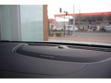 harman/kardon】世界のオーディオファン垂涎のプレミアムサウンドシステムを搭載。原音に近い音場空間を忠実に再現。乗る人すべてに最良の音響体験を提供します