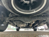 下回りの状態です。錆が少ない車です。