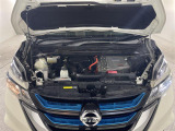 【エンジンルーム】エンジンの調子は良好です!ご納車前にはしっかりとオイル交換・その他油種類の点検補充をさせて頂きます。また、ガリバーでは修復歴のある車は販売いたしません。