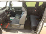 WEB掲載時にはお車に付いている装備と、様々な写真をたくさん載せるように心がけております。1台1台特徴をとらえたキャッチコメントを掲載しています。