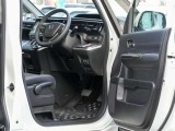 ホンダカーズ小浜の中古車をご覧頂きまして誠にありがとうございます。掲載車両に少しでも興味が湧いた方、見積もりや在庫確認などお気軽に申し付けください!