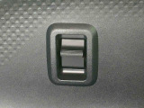 お車の状態をしっかりとお伝えするために1台の車両に付き40枚以上の画像を用意しております。外装はもちろん、室内の装備やお車の特徴などごらんください。