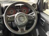 走行距離100km以内のお車です!もちろん擦れや傷等ほぼ御座いません!!社外のステアリングへ変更等も出来ますので、お近くの店頭スタッフへご相談ください!!