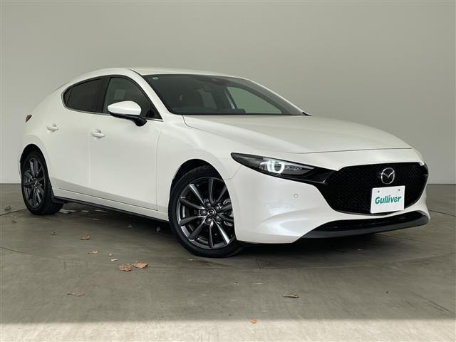 MAZDA3ファストバック1.8 XD バーガンディ セレクション本革シート 修復歴無し