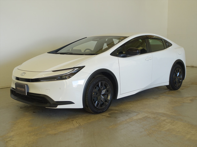 プリウス 1.8 X （6AA-ZVW60）