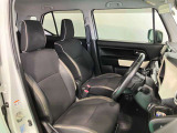 【フロントシート】運転席は必ず使用する部分ですので、座り心地が重要です★ぜひ一度ご体感下さい★