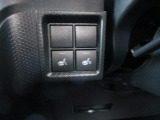運転席と助手席にはシートヒーターが装備されています。寒い時期に嬉しい装備です。