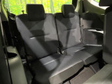 3列目シートはもちろん状態良好☆大人でもゆったりと座って頂けますので、大人数でのお出かけもラクラクです♪ご家族で、気の知れた仲間で、ドライブに行くのが楽しみですね♪