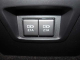 前席に充電用のUSBType-C端子があります