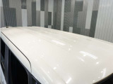 全車整備代金を車両本体価格に含んでおります。法定点検整備または定期点検を実施し、点検記録簿を発行致します。