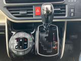 MTモード付きインパネCVTオートマ 左右独立式オートエアコン