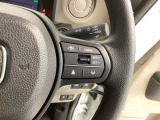 クルーズコントロールを装備しています。高速道路などで一定の速度で走ってくれるので運転が楽ですよ!速度を設定できますので、スピードの出しすぎにも注意できます。