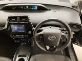 プリウス 1.8 S セーフティ プラスII E-Four 4WD 