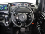 ◆Honda SENSING◆先進の安全運転支援機能で、さまざまなシーンで運転をサポート!システムが運転中のヒヤリハット回避を支援します。