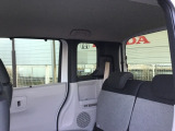 ホンダ独自の技術、センタータンクレイアウトにより、軽自動車とは思えない室内空間です。