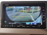 【バックカメラ】駐車時に後方がリアルタイム映像で確認できます。狭いところの駐車や、夜間のバック時に大活躍!運転スキルに関わらず、今や必須となった装備のひとつです。