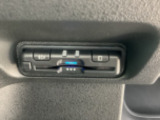 ETCも付いておりますので、高速道路の料金所もノンストップ通過可能ですよ^^是非揃えたい装備ですね!