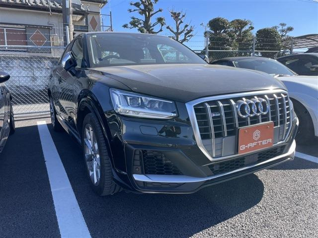 SQ22.0 4WD禁煙車 ファインナッパレザーマグマレッド