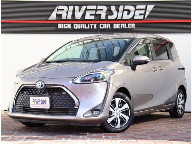 シエンタハイブリッド 1.5 ファンベース G クエロ純正メモリーナビフルセグ全方位カメラスマ