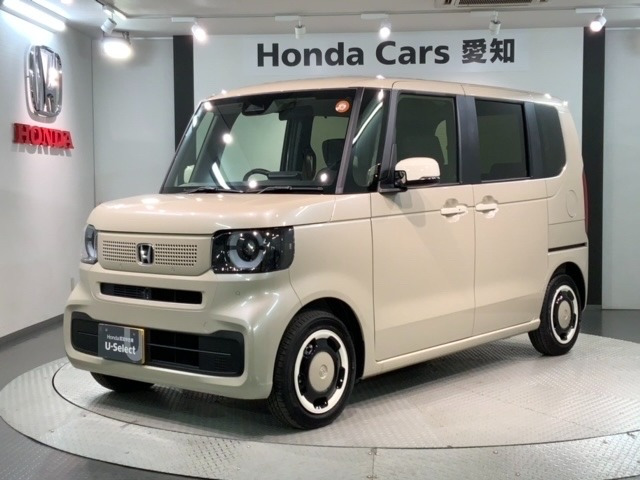 N-BOXファッションスタイル モノトーン