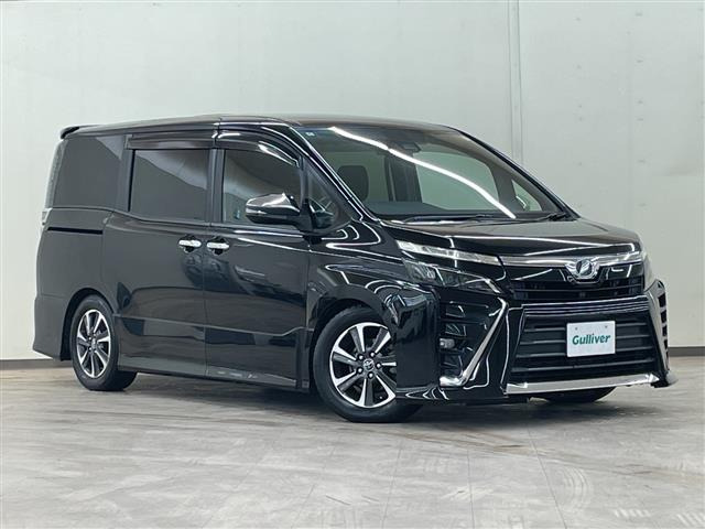 ヴォクシー 2.0 ZS 煌 4WD 修復歴無し