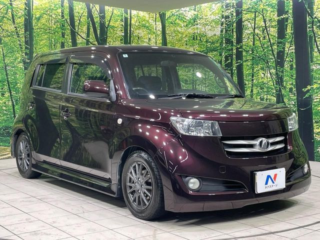 トヨタ bB 1.3 Z Xバージョン 4WD の中古車詳細 (97,355km, ダーク