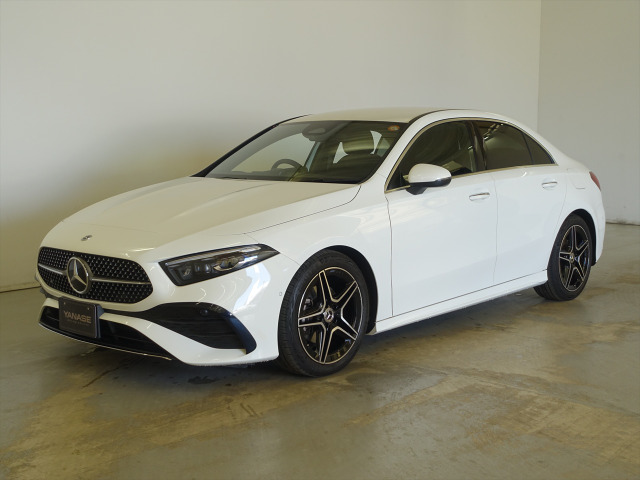 AクラスセダンA200d AMGラインパッケージ