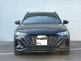 Q8 e-tron 55 クワトロ Sライン 4WD 