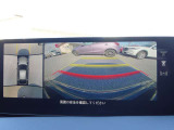 360&deg;モニター付き!コーナーセンサーと連動して運転を快適にサポート!