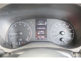 トヨタ認定中古車には1年間走行距離無制限の『ロングラン保証』がついています。年式は問わず、全国約5,000ヶ所のトヨタのお店で保証修理を受けることができます。