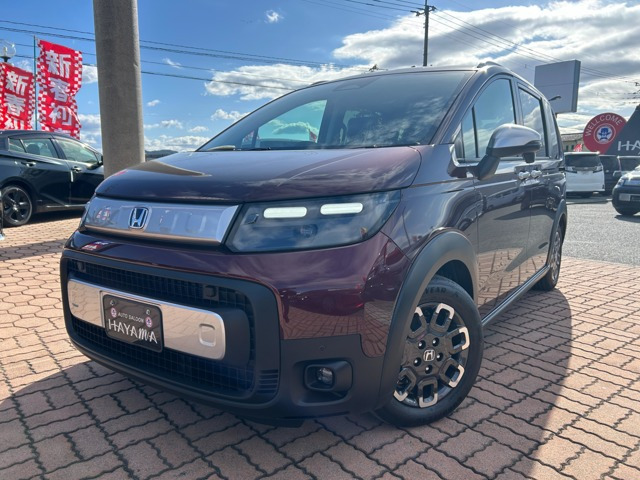 フリード 1.5 e:HEV クロスター 両側パワースライドドア/バックカメラ