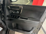 車によってはストックヤードに置いていることもありますので、ご来店の前に事前にご連絡いただけますと幸いです。
