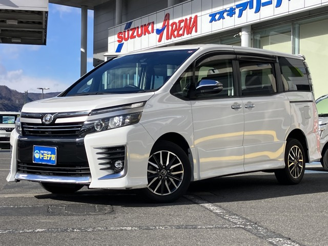 ヴォクシー2.0 ZS 煌II 4WDトヨタセーフティセンス 純正9型ナビTV バ