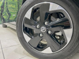 【純正14インチアルミホイール】外観にマッチした純正アルミホイールを装着しております。各種社外アルミホイールや、スタッドレスタイヤも取扱いしております。是非ご相談ください♪
