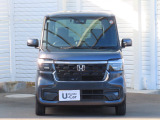 ご納車前のお車は当社指定整備工場にて、国家認定整備士が法定12ヶ月点検整備(もしくは24ヶ月点検整備)を行い、安心して気持ち良くお乗り頂けます!!