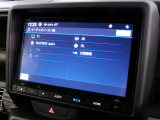 Bluetooth、AM、FM、AUX、スマートフォン接続ができます。