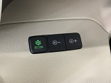 ★ECONスイッチ★ エコドライブを加速しよう!スイッチをONにすると、運転の仕方によるロスを抑え込み燃費をよくするようクルマが頑張ります(*^ー^*)燃費向上にチャレンジ♪