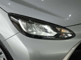 LEDヘッドライトです。デザイン性がよくとても明るいので、夜間の走行や悪天候でも安心です。しかも長寿命!