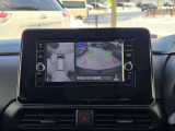アラウンドビューカメラが大きく写るので駐車がしやすいです。