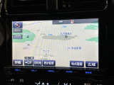 純正ナビを装備。タッチパネル式で使いやすく、お出かけもラクラクです。