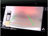 バックカメラ【パークディスタンスコントロールの表示もされます】