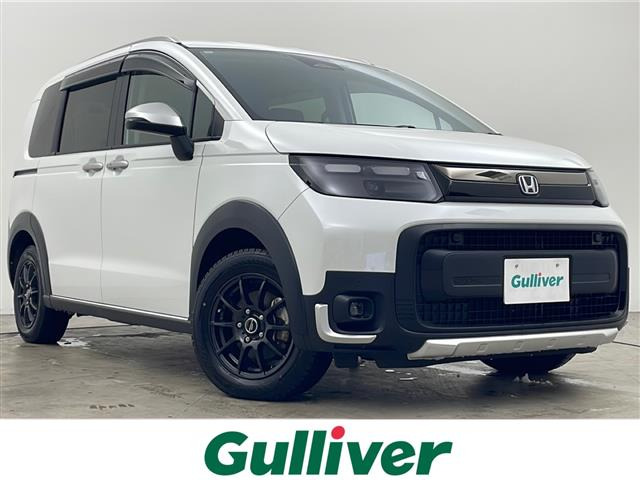 フリード1.5 e:HEV クロスター 4WD修復歴無し