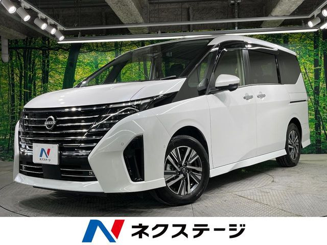 セレナ 1.4 e-POWER ハイウェイスター V 