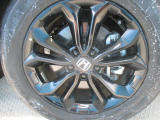 純正アルミホイールのお写真です。オシャレは足元からですね♪
