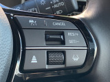 ■アダプティブクルーズコントロール(ACC)■前走車との車間距離を維持しながら、設定した車速内で自動的に加減速の支援を行います。高速道路や長距離運転の際に便利な機能です!